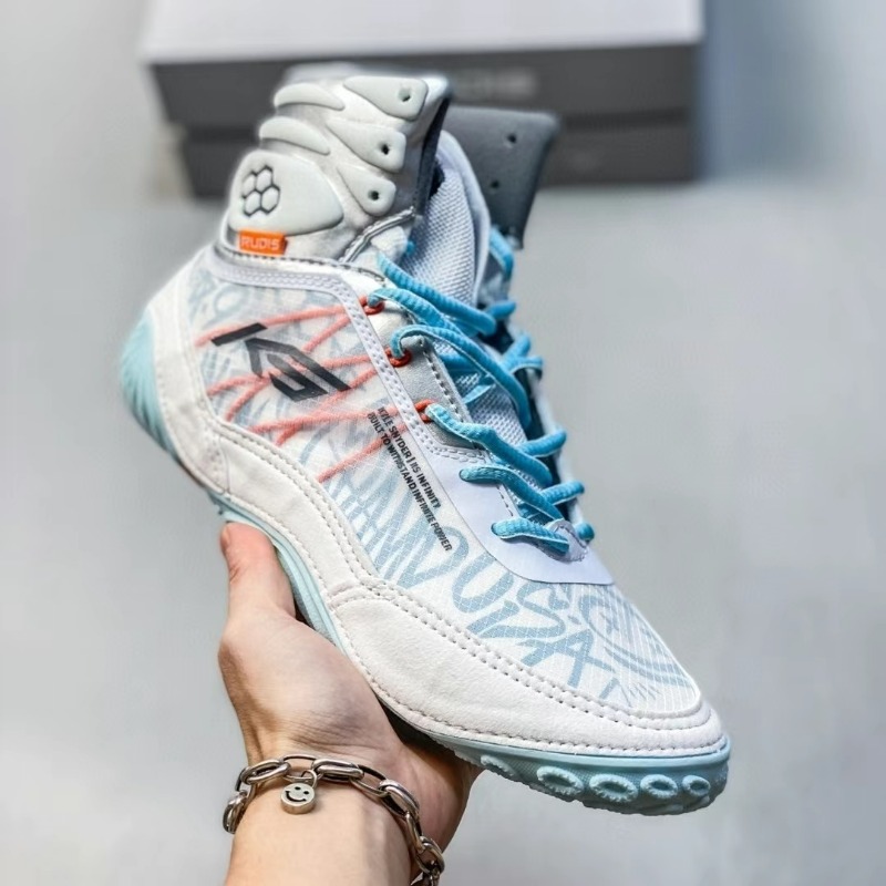 Classic Brand Wrestling Shoes  - đánh giá và giá Women'S Shoes Vs Men'S Size