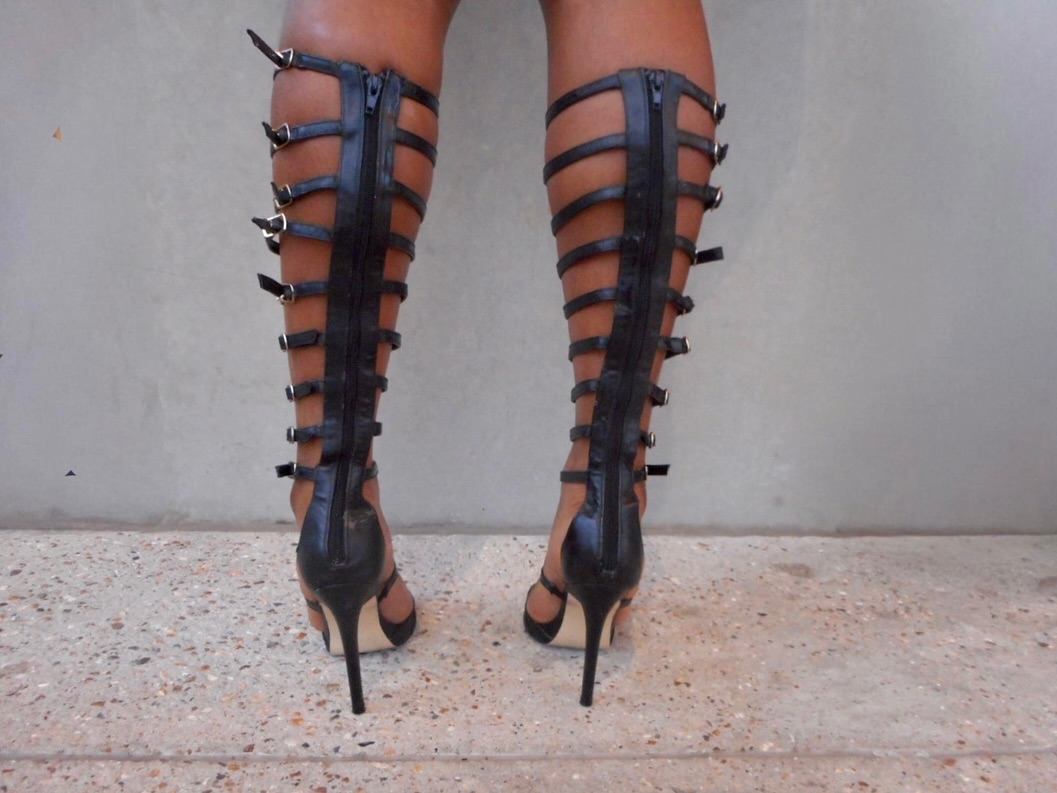 2026 Black Cut Out Buckled San - đánh giá và giá Women Shoes Zipper