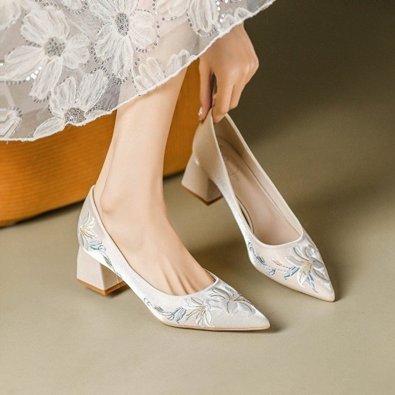 Spring Red Wedding Shoes Embro - đánh giá và giá Women'S Shoes Naturalizer